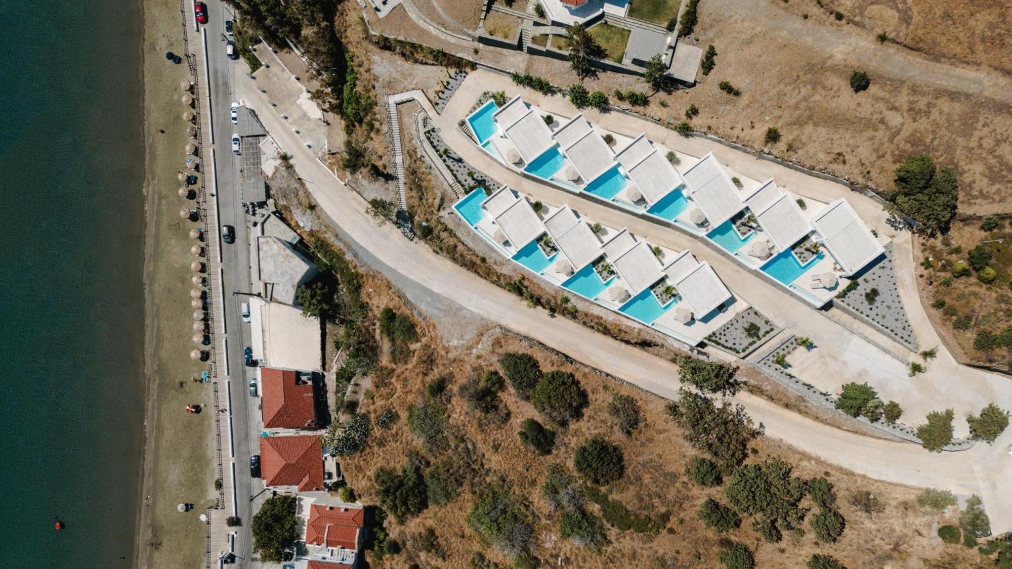 Golden Vista, Beachfront Suites By Explore Andros Εξωτερικό φωτογραφία