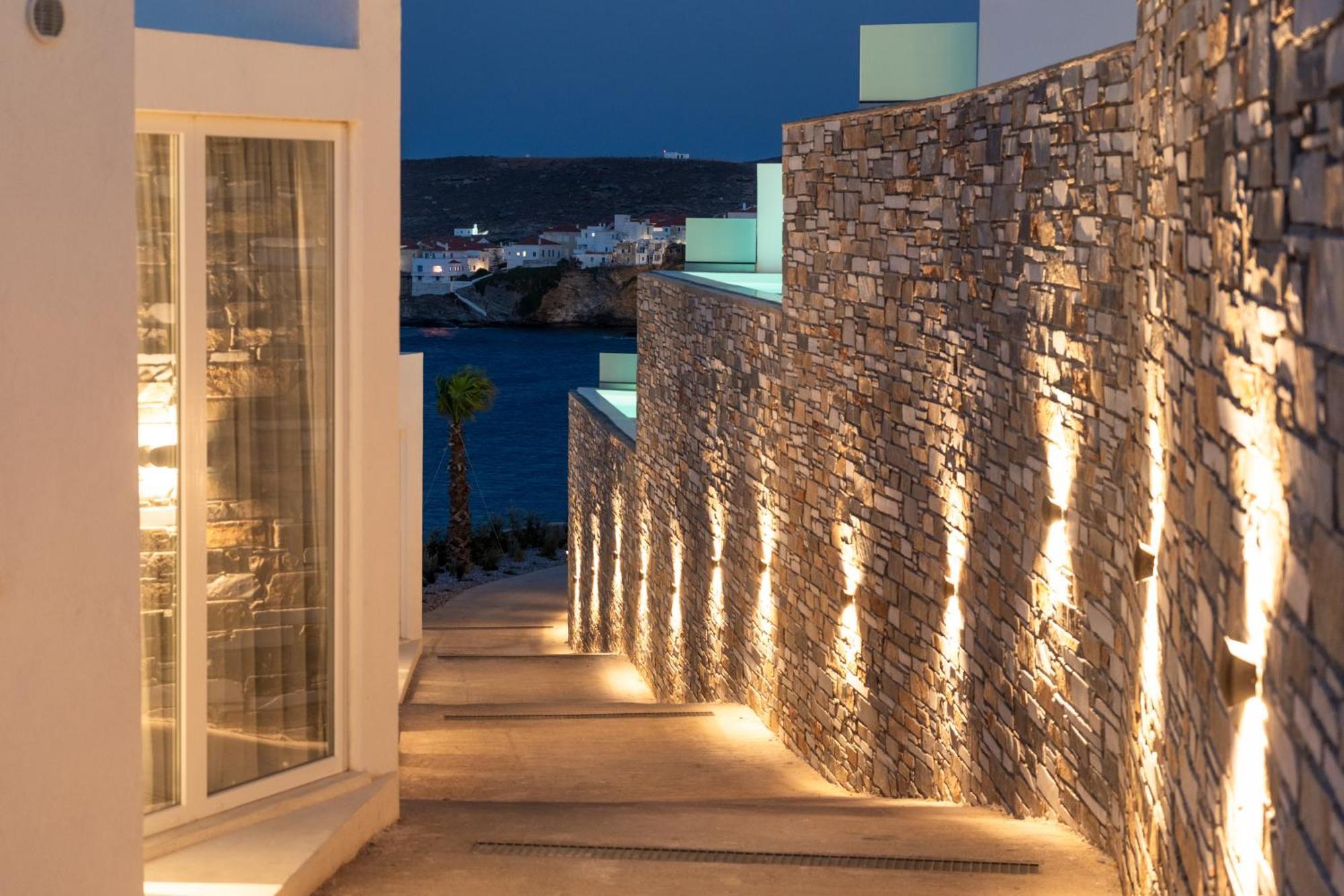 Golden Vista, Beachfront Suites By Explore Andros Εξωτερικό φωτογραφία