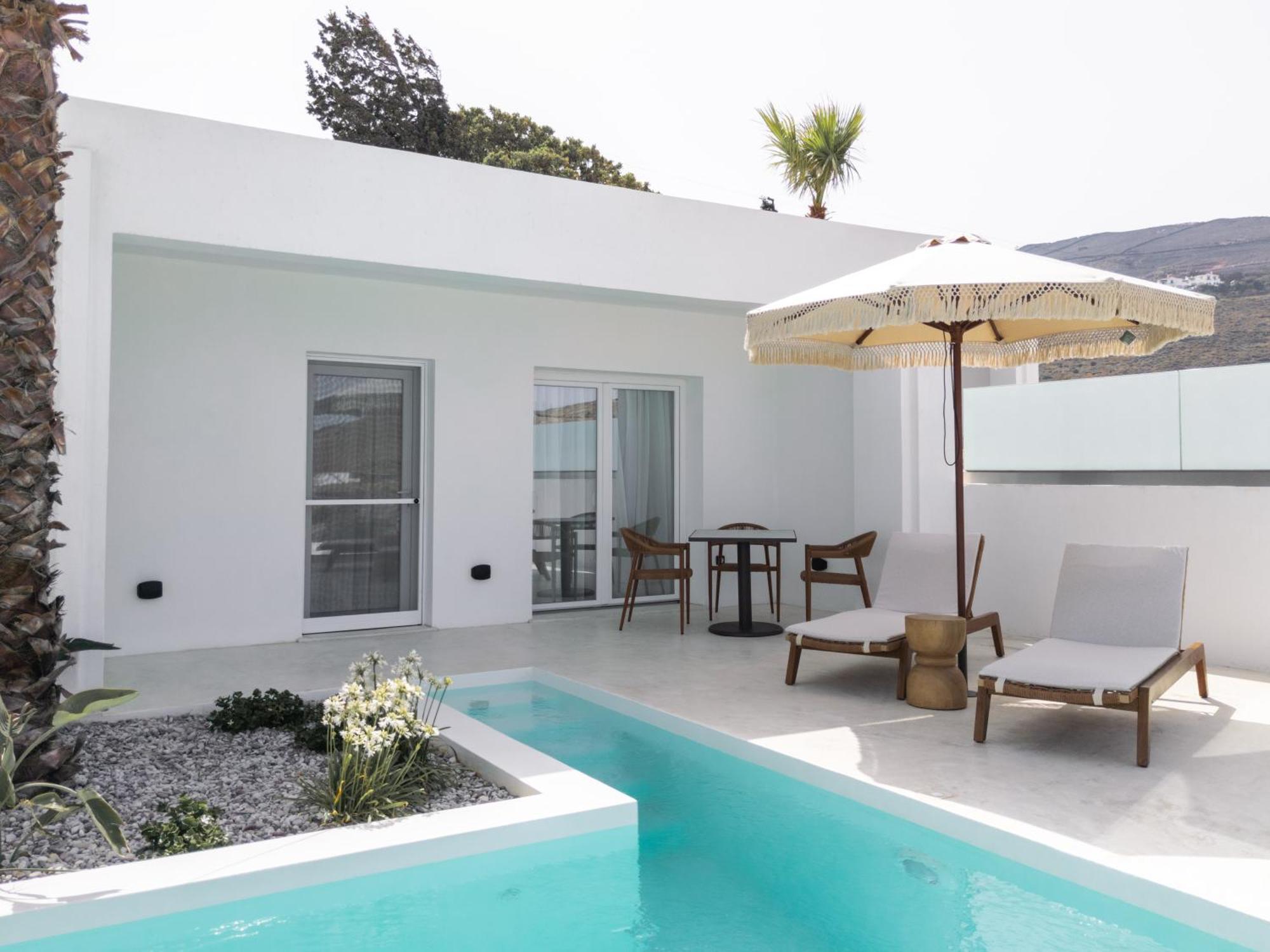 Golden Vista, Beachfront Suites By Explore Andros Εξωτερικό φωτογραφία